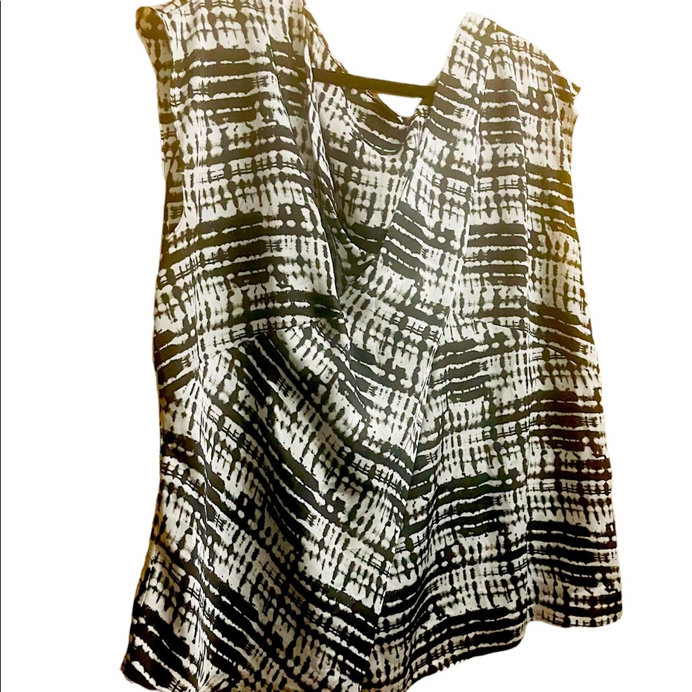 Black white blouse top from Worthington size 3X